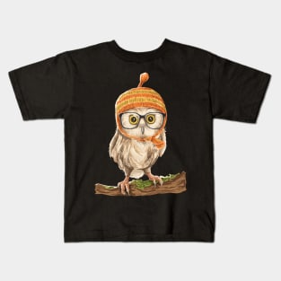 Baby owl in black Kids T-Shirt